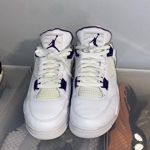Air Jordan 4 Purple Metallics